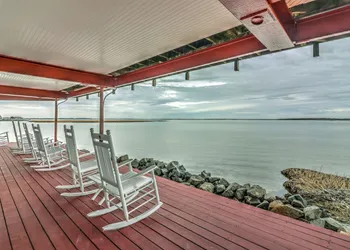 Lighthouse Club Hotel hotel thumbnail 6