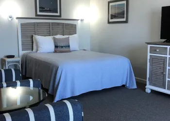 Knapps Narrows Marina & Inn hotel thumbnail 6
