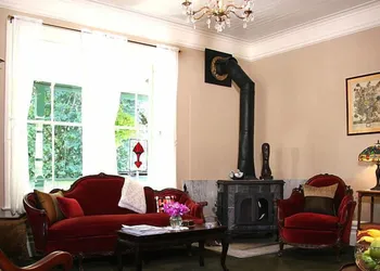 Santa Nella House hotel thumbnail 3