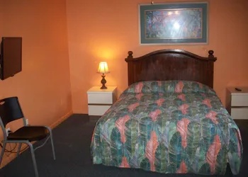 All Suite Motel hotel thumbnail 6