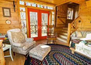 Juneberry Lodge hotel thumbnail 8