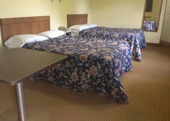 Budget Inn - Strasburg hotel thumbnail 4