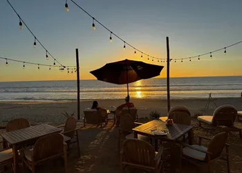 The Cerritos Beach Inn hotel thumbnail 2