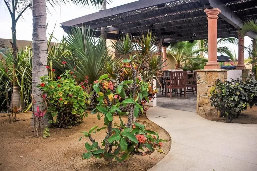 The Cerritos Beach Inn hotel detail image 6