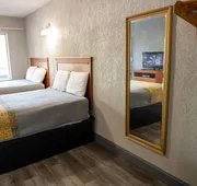 Riverside Inn and Suites hotel detail image 7
