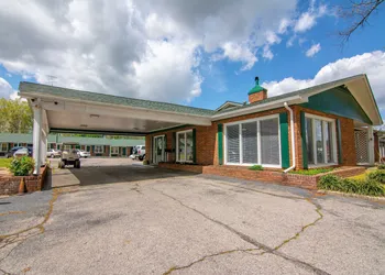 Eden Inn Motel hotel thumbnail 2