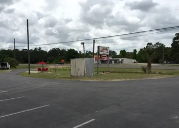 Three Rivers Motel hotel thumbnail 7