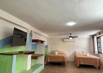 Marvin Suites hotel thumbnail 6