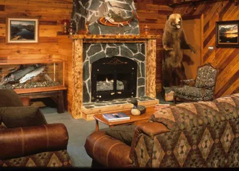 Inconnu Lodge hotel thumbnail 3