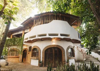 Sayulita Beach House Hotel hotel thumbnail 3