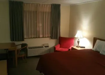 Bent Fort Inn hotel thumbnail 8