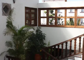 Refugio Victoria hotel thumbnail 2