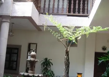 Refugio Victoria hotel thumbnail 4