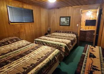 Eagle Nest Fly Shack and Lodge hotel thumbnail 6