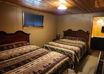 Eagle Nest Fly Shack and Lodge hotel thumbnail 8