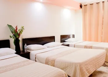 Hotel Humberto hotel thumbnail 7