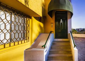 Suites Navata hotel thumbnail 4