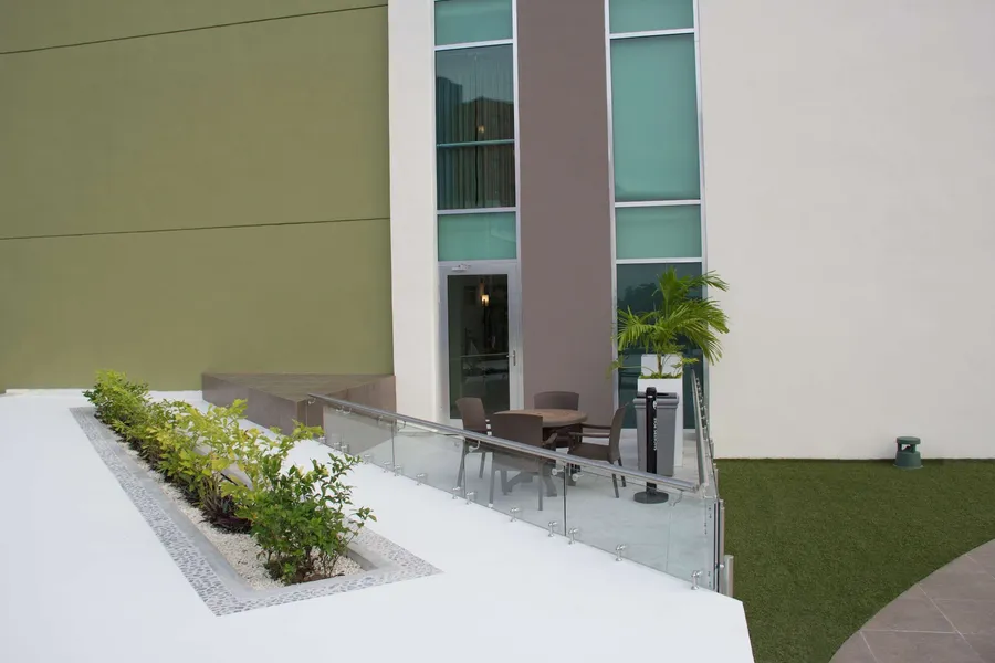 Hampton Inn by Hilton Villahermosa hotel detail image 2