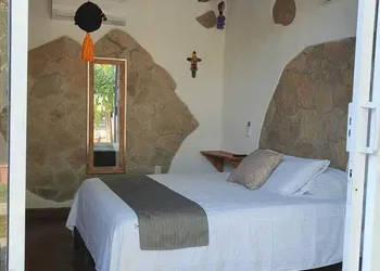 Hotel Garden Suites Tonlá hotel thumbnail 7