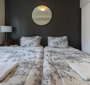 Applewood Suites - Executive 3 BDRM hotel detail image 4