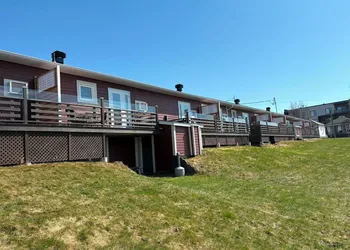 Motel au Fleuve d'Argent hotel thumbnail 3