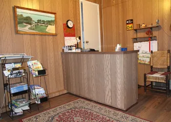 Motel au Bord du Lac hotel thumbnail 3