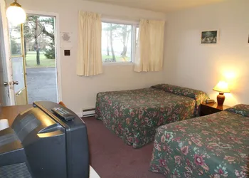 Motel au Bord du Lac hotel thumbnail 5