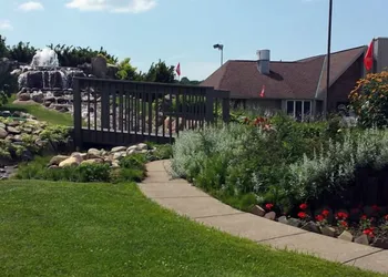 The Seasons Inn at Nicks Place hotel thumbnail 2