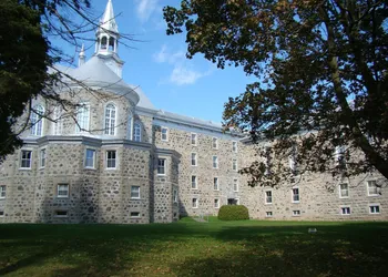 Auberge de l'Abbaye d'Oka hotel thumbnail 2