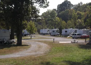 Kentucky Lake Resort & RV Park hotel thumbnail 3