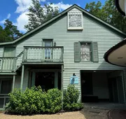 The Inn at Gristmill Square hotel detail image 3