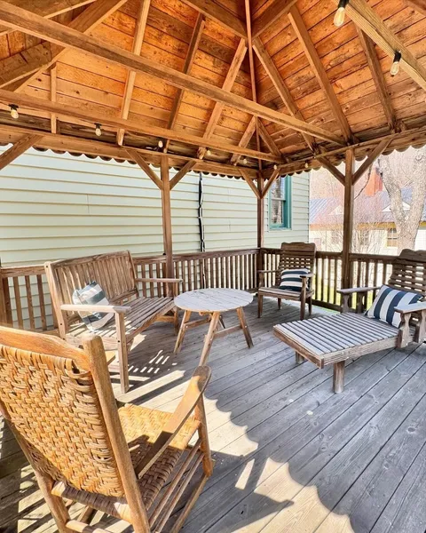 The Inn at Gristmill Square hotel detail image 6