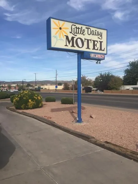 Little Daisy Motel hotel detail image 2