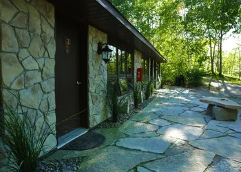 Footprints Resort hotel thumbnail 2