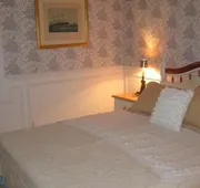 Elegant Cabbagetown hotel detail image 7