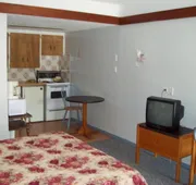 Twin Rivers Motel Castlegar hotel detail image 7