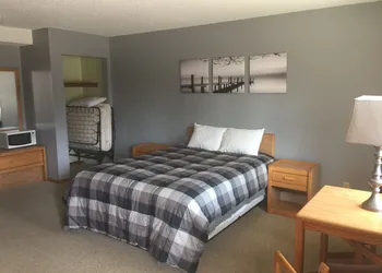 Red Door Resort & Motel hotel thumbnail 3