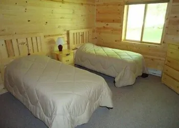 Red Door Resort & Motel hotel thumbnail 4