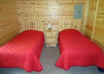 Red Door Resort & Motel hotel thumbnail 6
