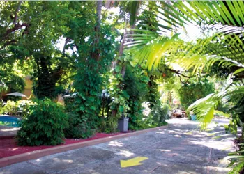 Hotel La Hacienda hotel thumbnail 4