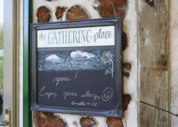 The Gathering Place on Golden Ponds hotel thumbnail 5