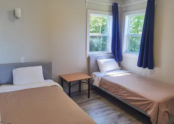 Qualicum Bay Resort hotel thumbnail 4