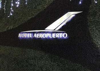 Hotel Aeropuerto hotel thumbnail 3