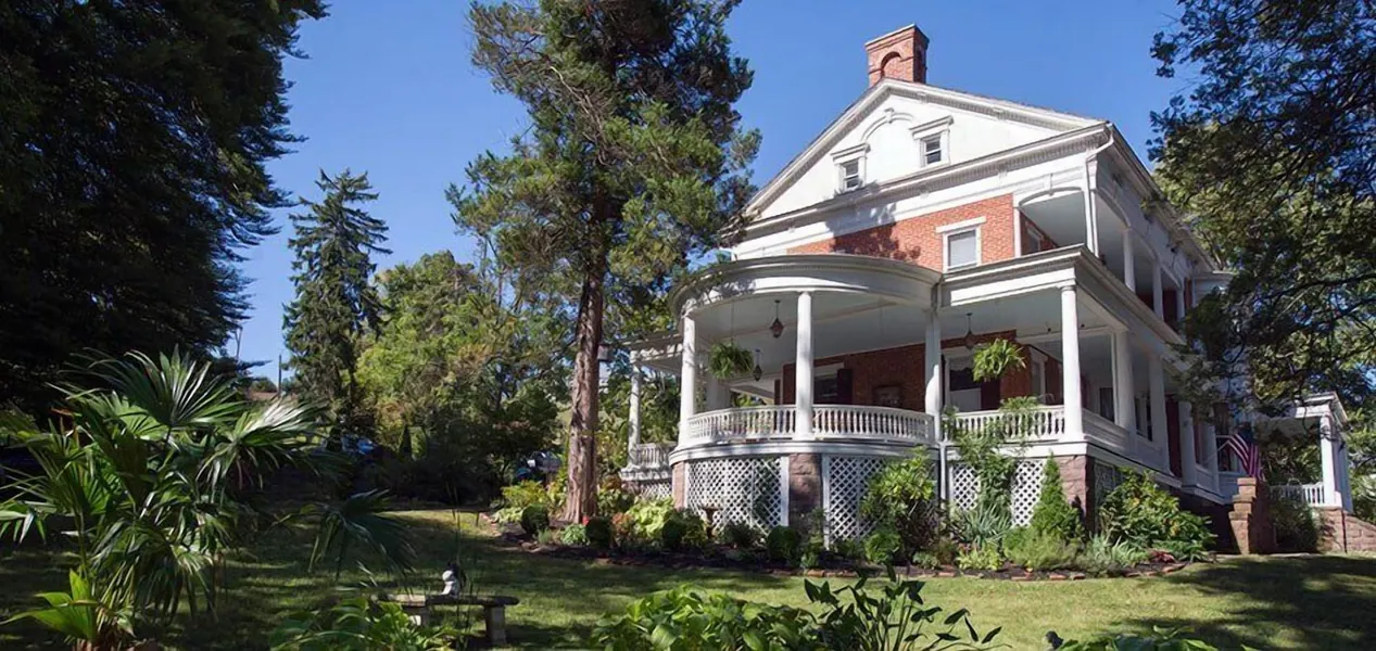 Emig Mansion hotel detail image 2
