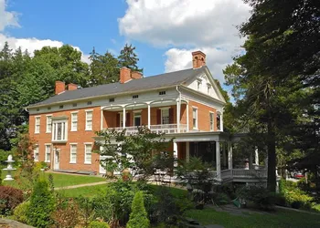 Emig Mansion hotel thumbnail 3