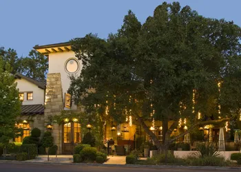 Hotel Cheval hotel thumbnail 3