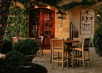 Hotel Cheval hotel thumbnail 8