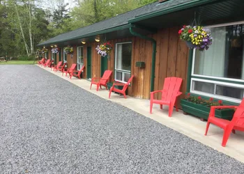 Dwight Village Motel hotel thumbnail 4