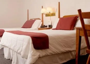 Creekwood Motel hotel thumbnail 4