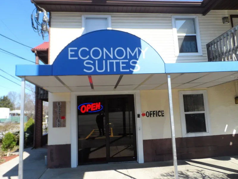 Economy Suites hotel detail image 2